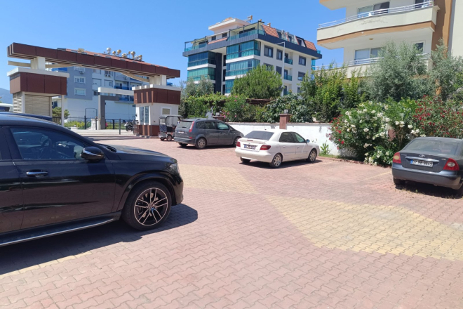 DENİZE 200 METRE GENİŞ EŞYALI DAİRE