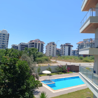 DENİZE 200 METRE GENİŞ EŞYALI DAİRE