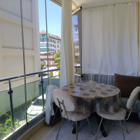 DENİZE 200 METRE GENİŞ EŞYALI DAİRE
