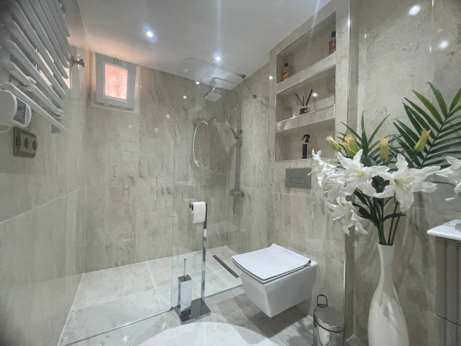 2+1 ŞEHİR DENİZ KALE MAZARALI FULL EŞYALI DAİRE