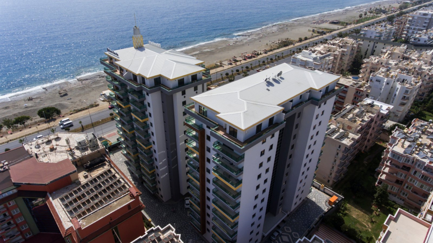 DENİZE SIFIR AYNI SİTE İÇİNDE , 2 DAİRE İLE VATANDAŞLIK FIRSATI