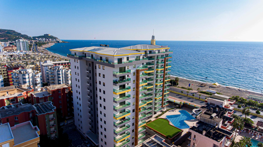DENİZE SIFIR AYNI SİTE İÇİNDE , 2 DAİRE İLE VATANDAŞLIK FIRSATI