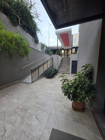 MODERN, GENİŞ VE KALİTELİ BİR YAPIDA 1+1 EŞYALI YAŞAM ALANI