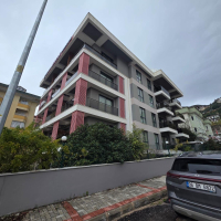 MODERN, GENİŞ VE KALİTELİ BİR YAPIDA 1+1 EŞYALI YAŞAM ALANI
