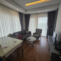 MODERN, GENİŞ VE KALİTELİ BİR YAPIDA 1+1 EŞYALI YAŞAM ALANI