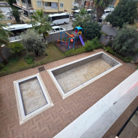 MODERN, GENİŞ VE KALİTELİ BİR YAPIDA 1+1 EŞYALI YAŞAM ALANI