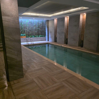 MODERN, GENİŞ VE KALİTELİ BİR YAPIDA 1+1 EŞYALI YAŞAM ALANI