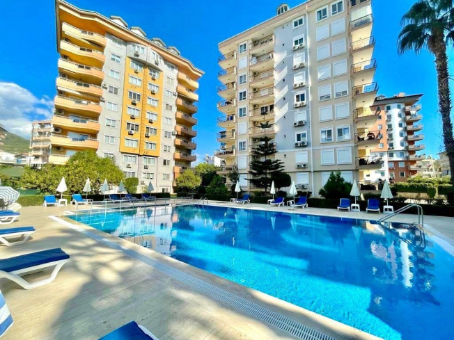 TEMİZ VE BAKIMLI SİTEDE UYGUN FIRSAT DAİRE