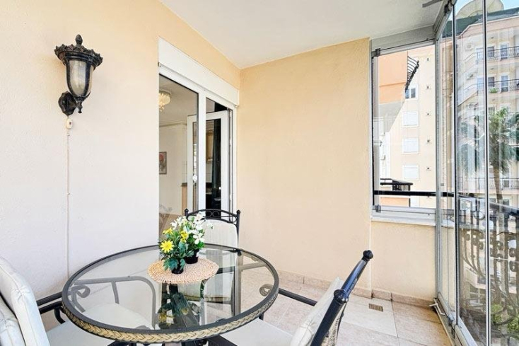 TEMİZ VE BAKIMLI SİTEDE UYGUN FIRSAT DAİRE