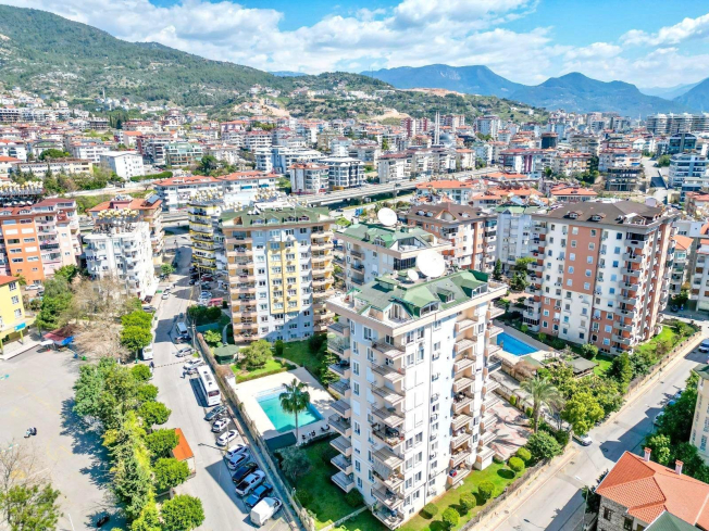 TEMİZ VE BAKIMLI SİTEDE UYGUN FIRSAT DAİRE
