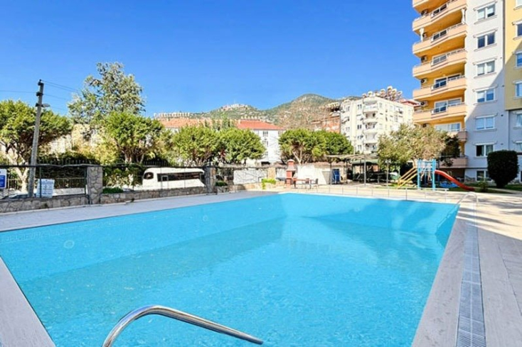 TEMİZ VE BAKIMLI SİTEDE UYGUN FIRSAT DAİRE