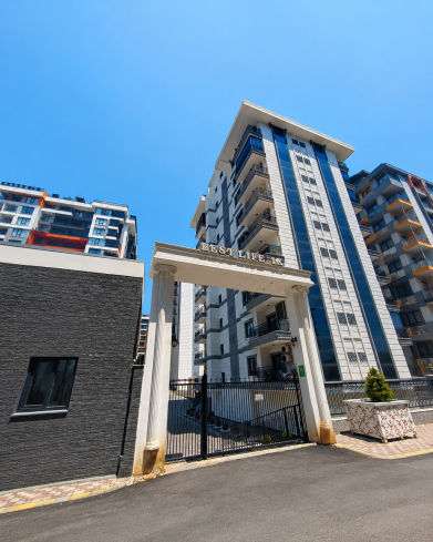 FULL AKTİVİTELİ BEYAZ EŞYALARI HAZIR SATILIK 1+1 DAİRE
