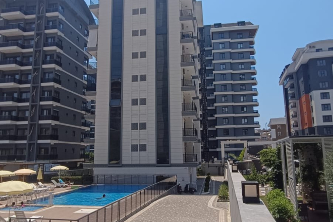 FULL AKTİVİTELİ BEYAZ EŞYALARI HAZIR SATILIK 1+1 DAİRE