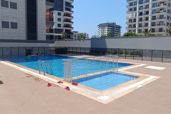 FULL AKTİVİTELİ BEYAZ EŞYALARI HAZIR SATILIK 1+1 DAİRE