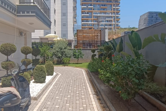 FULL AKTİVİTELİ BEYAZ EŞYALARI HAZIR SATILIK 1+1 DAİRE