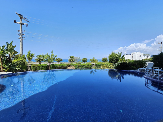 2+1 SİTE İÇİDE DENİZE 100 M DENİZ MANZARALI DAİRE