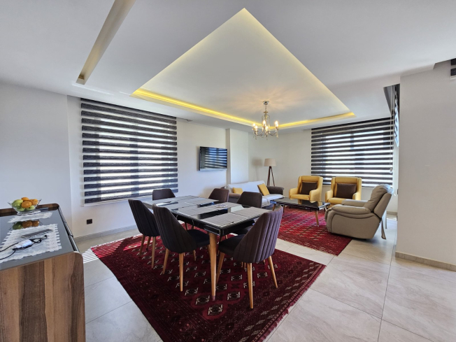2+1 SİTE İÇİDE DENİZE 100 M DENİZ MANZARALI DAİRE