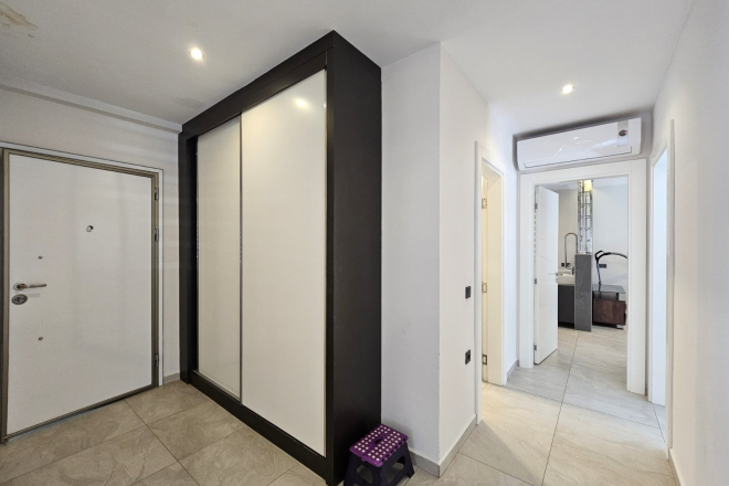 2+1 SİTE İÇİDE DENİZE 100 M DENİZ MANZARALI DAİRE