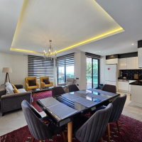 2+1 SİTE İÇİDE DENİZE 100 M DENİZ MANZARALI DAİRE
