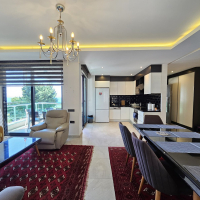 2+1 SİTE İÇİDE DENİZE 100 M DENİZ MANZARALI DAİRE