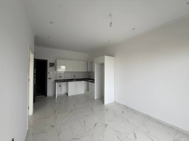 1+1 yeni bina full aktiviteli daire