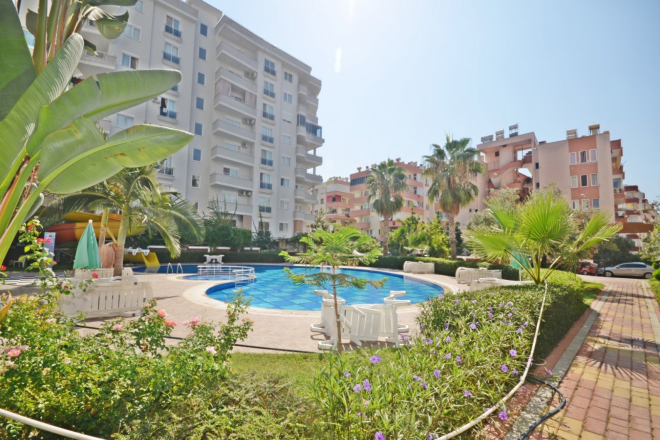 MAHMUTLAR ATATÜRK CADDESİNDE 2+1 EŞYASIZ SATILIK DAİRE