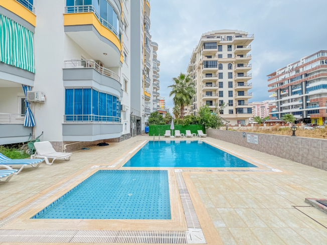 MAHMUTLAR BARBAROS CADDESİNDE 2+1 GENİŞ EŞYALI DAİRE