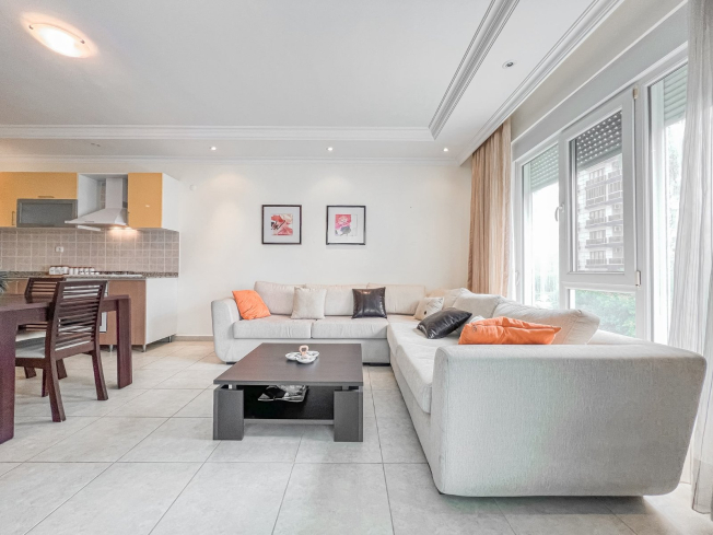 MAHMUTLAR BARBAROS CADDESİNDE 2+1 GENİŞ EŞYALI DAİRE