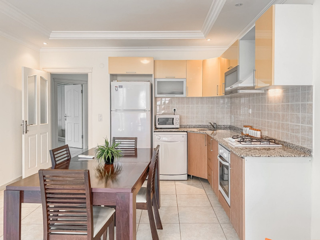 MAHMUTLAR BARBAROS CADDESİNDE 2+1 GENİŞ EŞYALI DAİRE