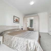 MAHMUTLAR BARBAROS CADDESİNDE 2+1 GENİŞ EŞYALI DAİRE