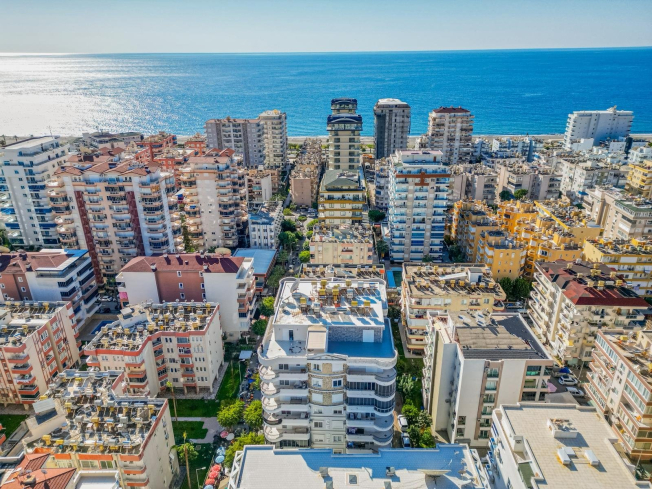 YENİ TADİLATLI TEMİZ BAKIMLI 2+1 EŞYALI GENİŞ SATILIK DAİRE