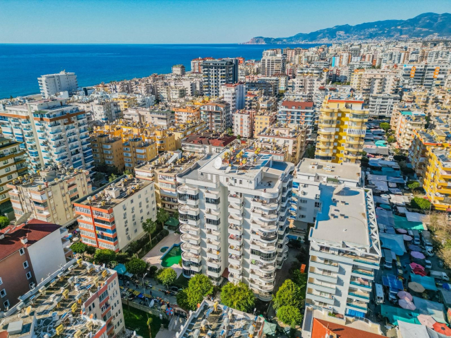 YENİ TADİLATLI TEMİZ BAKIMLI 2+1 EŞYALI GENİŞ SATILIK DAİRE