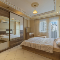YENİ TADİLATLI TEMİZ BAKIMLI 2+1 EŞYALI GENİŞ SATILIK DAİRE