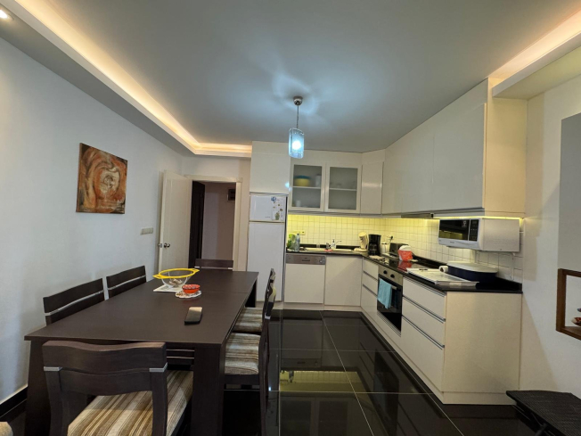 KARGICAKTA DENİZE 200 METRE 2+1 FIRSAT DAİRE