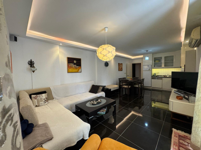 KARGICAKTA DENİZE 200 METRE 2+1 FIRSAT DAİRE