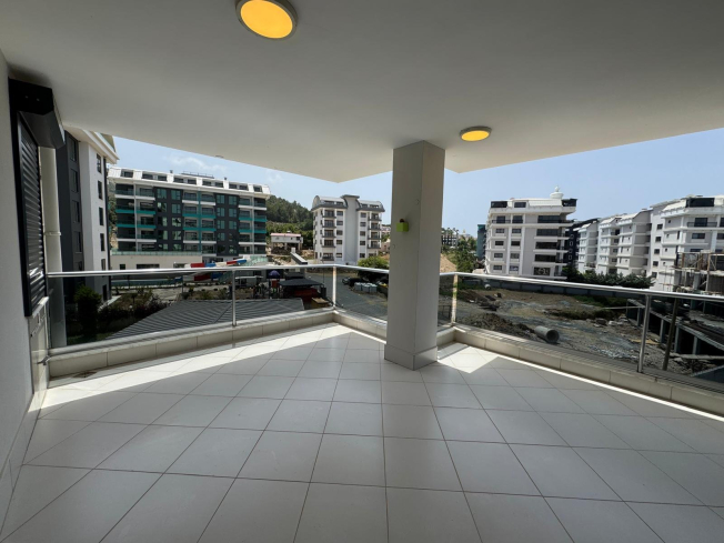 KARGICAKTA DENİZE 200 METRE 2+1 FIRSAT DAİRE