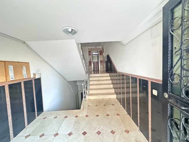 DENİZE 250 METRE MESAFEDE EŞYALI 2+1 SATILIK DAİRE
