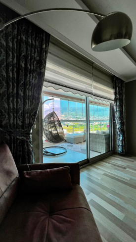 İKAMETE UYGUN 3+1 AYRI MUTFAK  EŞYALI MERKEZİ KONUMDA SATILIK DAİRE