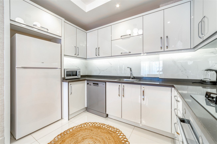 1+1 EŞYALI FULL AKTİVİTELİ SİTE İÇERİSİNDE SATILIK DAİRE