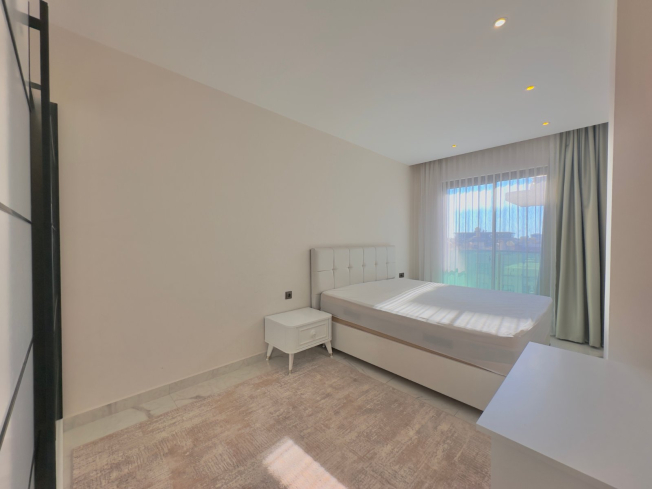 ALANYA MERKEZDE 2+1 EŞYALI GENİŞ SATILIK DAİRE