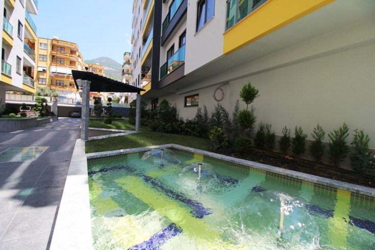 ALANYA MERKEZDE 2+1 EŞYALI GENİŞ SATILIK DAİRE