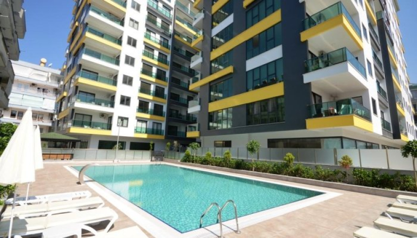 ALANYA MERKEZDE 2+1 EŞYALI GENİŞ SATILIK DAİRE