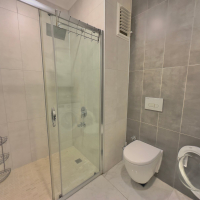 ALANYA MERKEZDE 2+1 EŞYALI GENİŞ SATILIK DAİRE