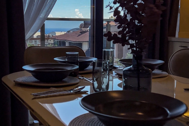 Penthouse — Oba · R6-5593 — photo 4